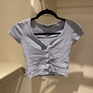 Brandy Melville crop top button down